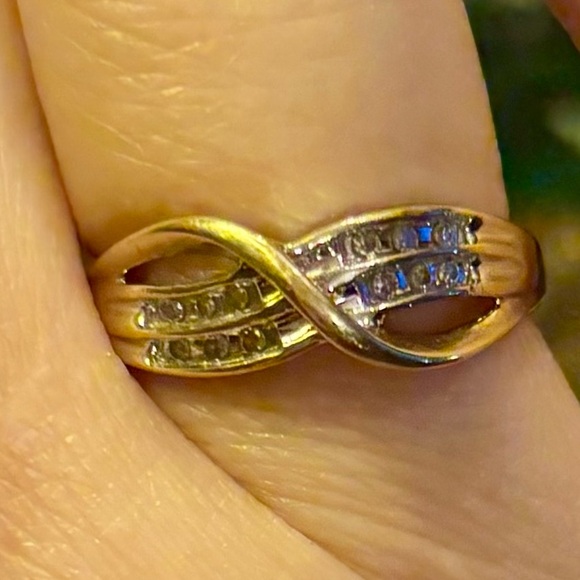 Trade for Hezzhezz - Picture 4 of 9